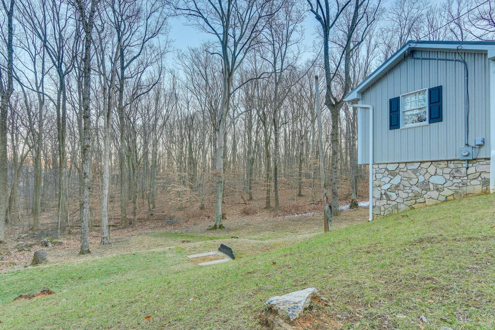 Peaceful And Secluded Knoxville Retreat With Deck Exterior photo